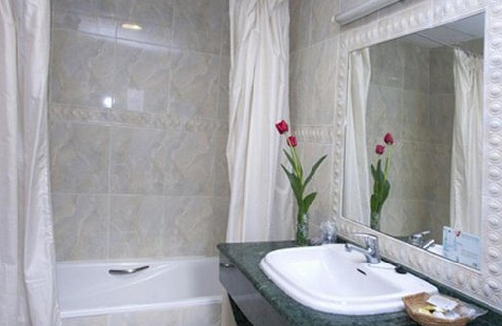 יקלה Hotel Avenida חדר תמונה